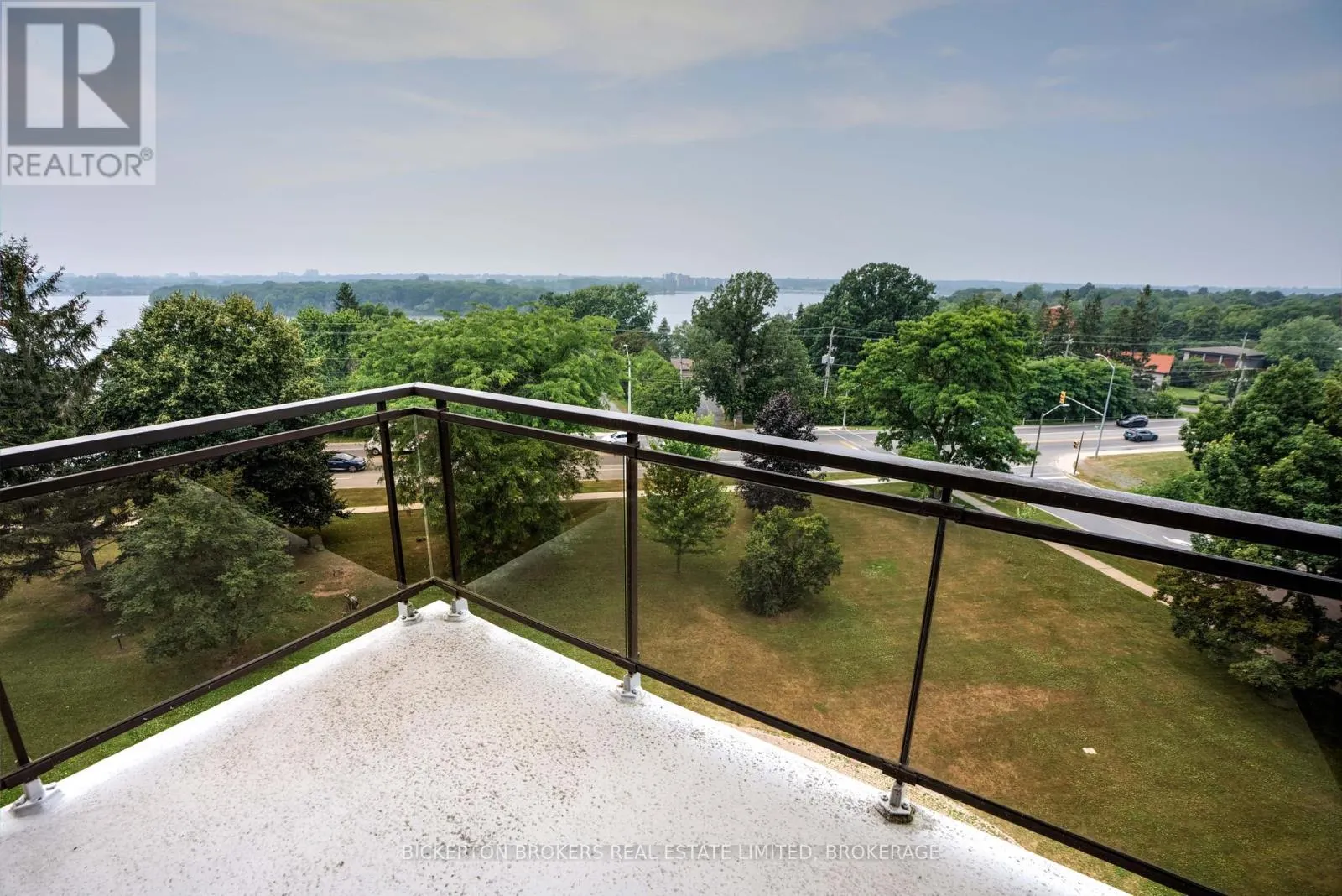 602 - 120 BARRETT COURT, #602