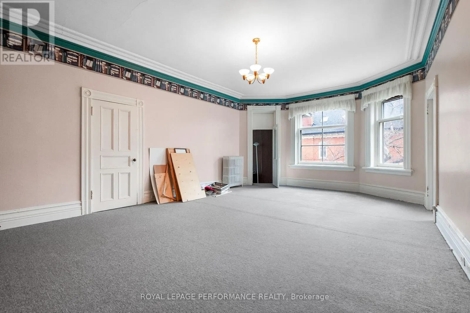 320-322 CHAPEL STREET