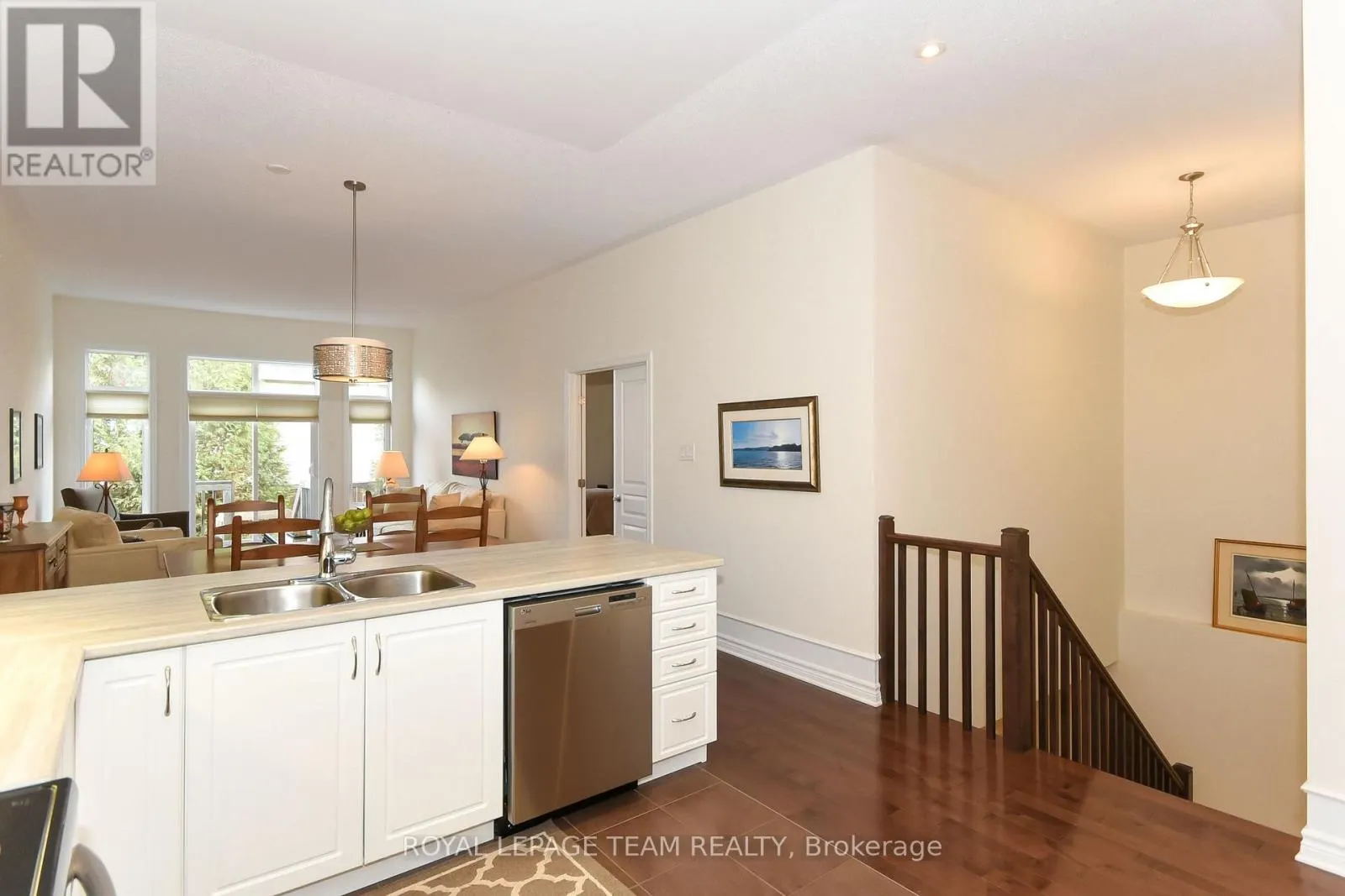 181 OXFORD STREET W