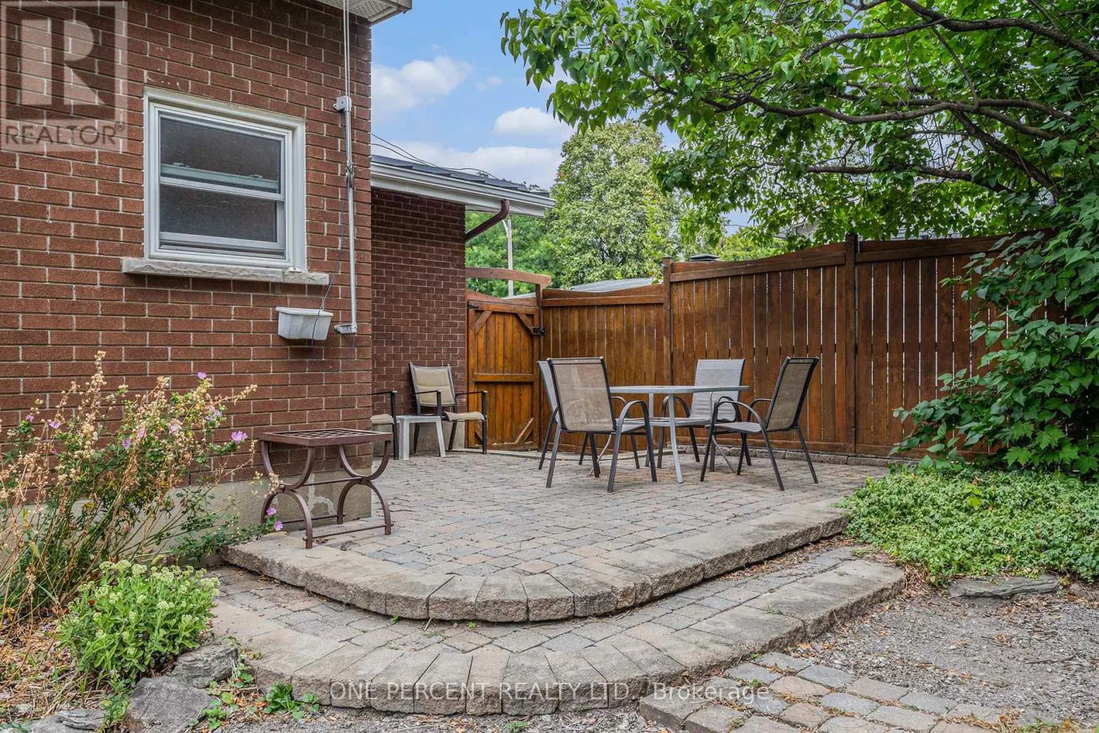2563 EGAN ROAD