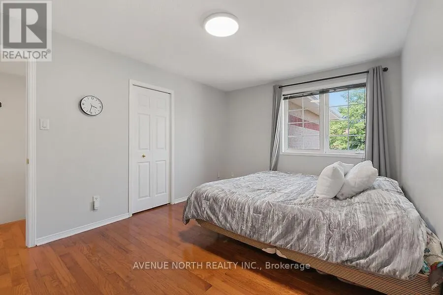 59 SPLINTER CRESCENT
