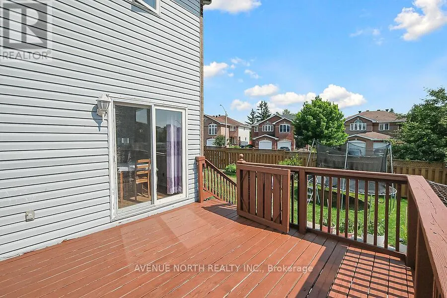59 SPLINTER CRESCENT