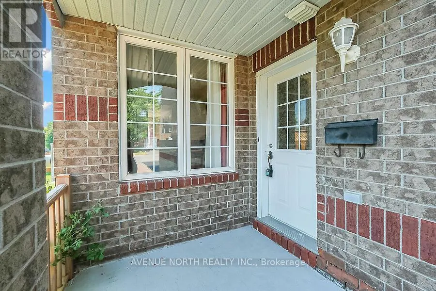 59 SPLINTER CRESCENT