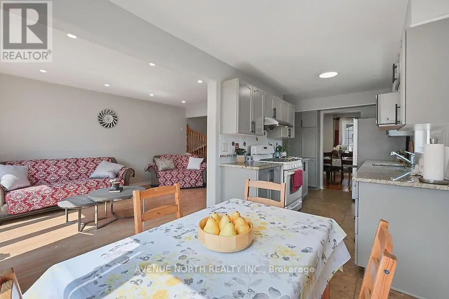 59 SPLINTER CRESCENT