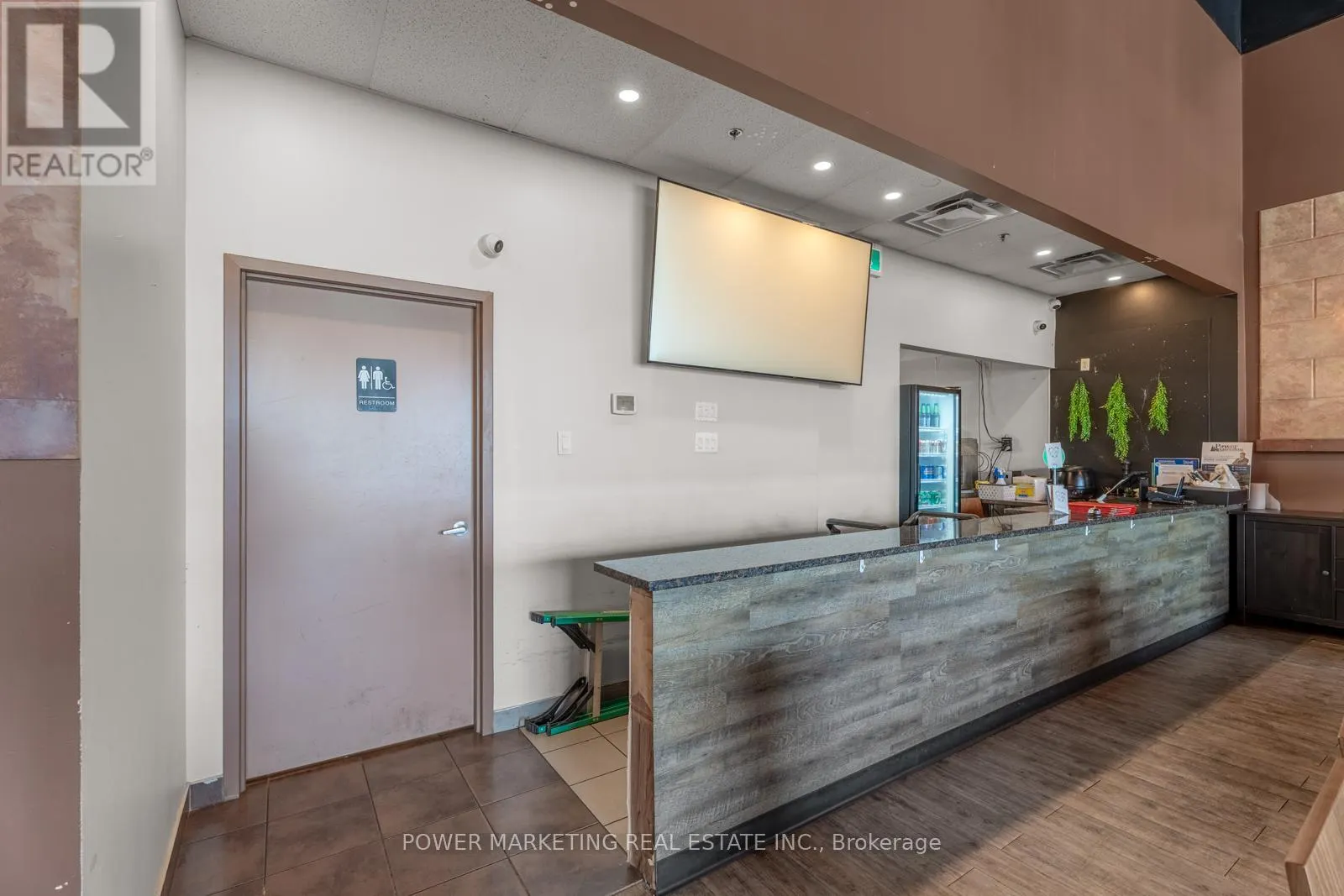 2288 TENTH LINE ROAD