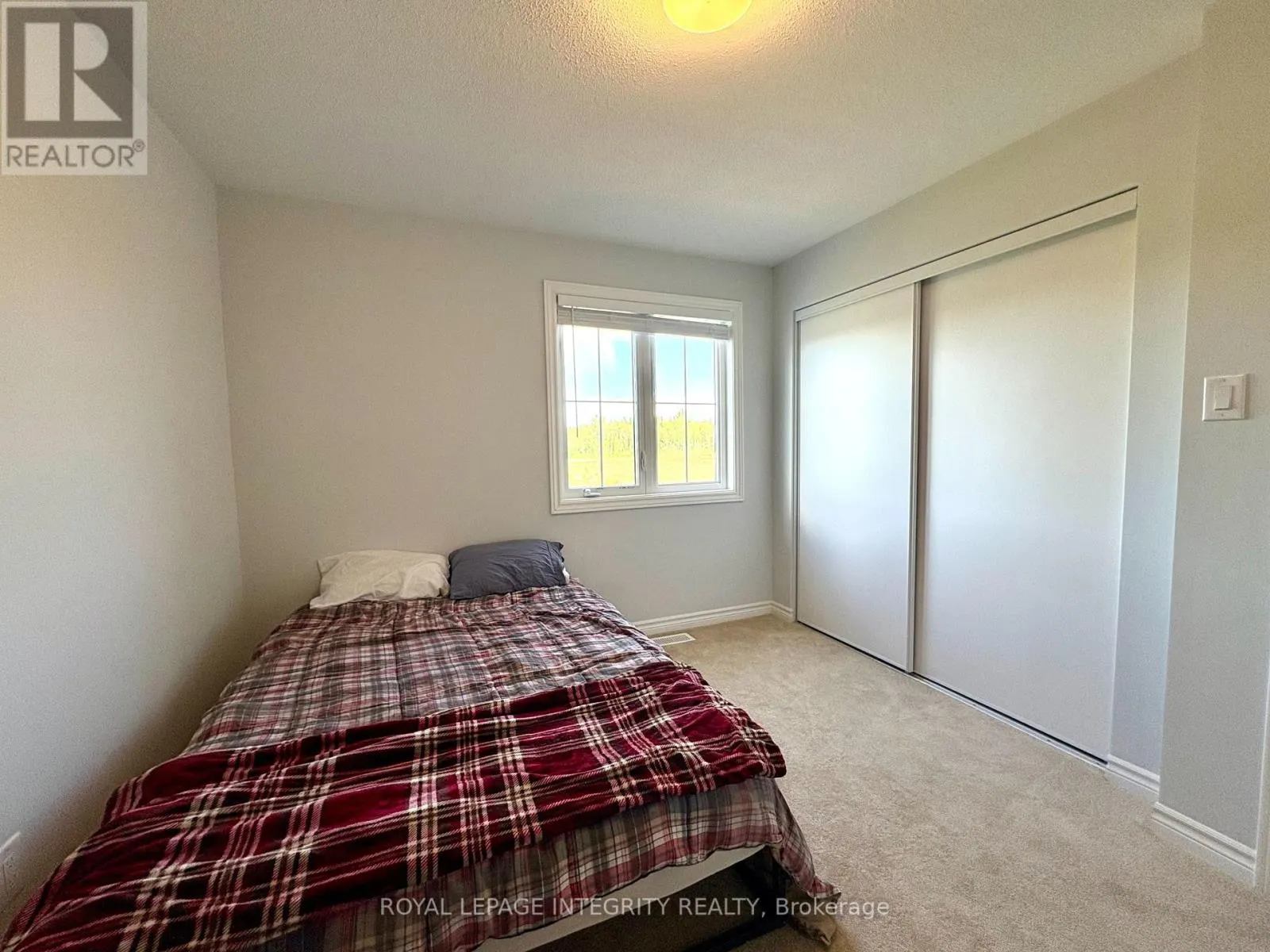124 UNITY PLACE