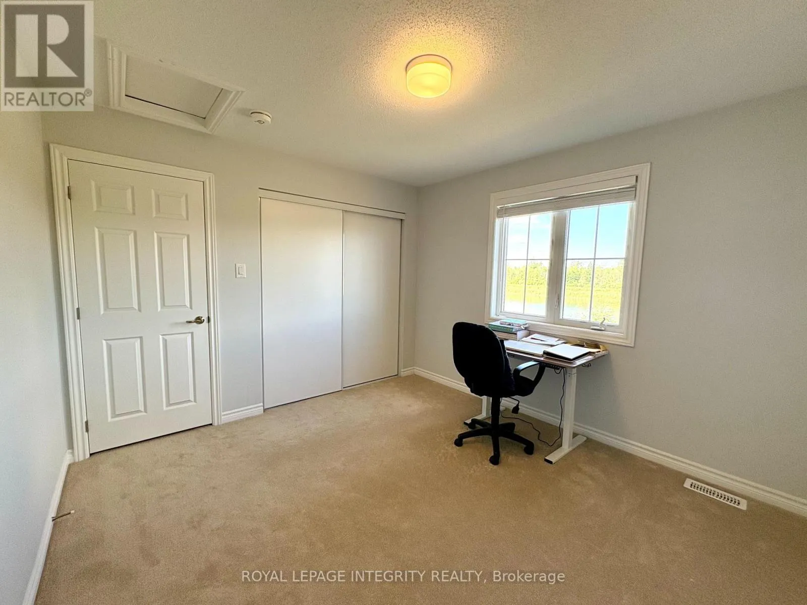 124 UNITY PLACE