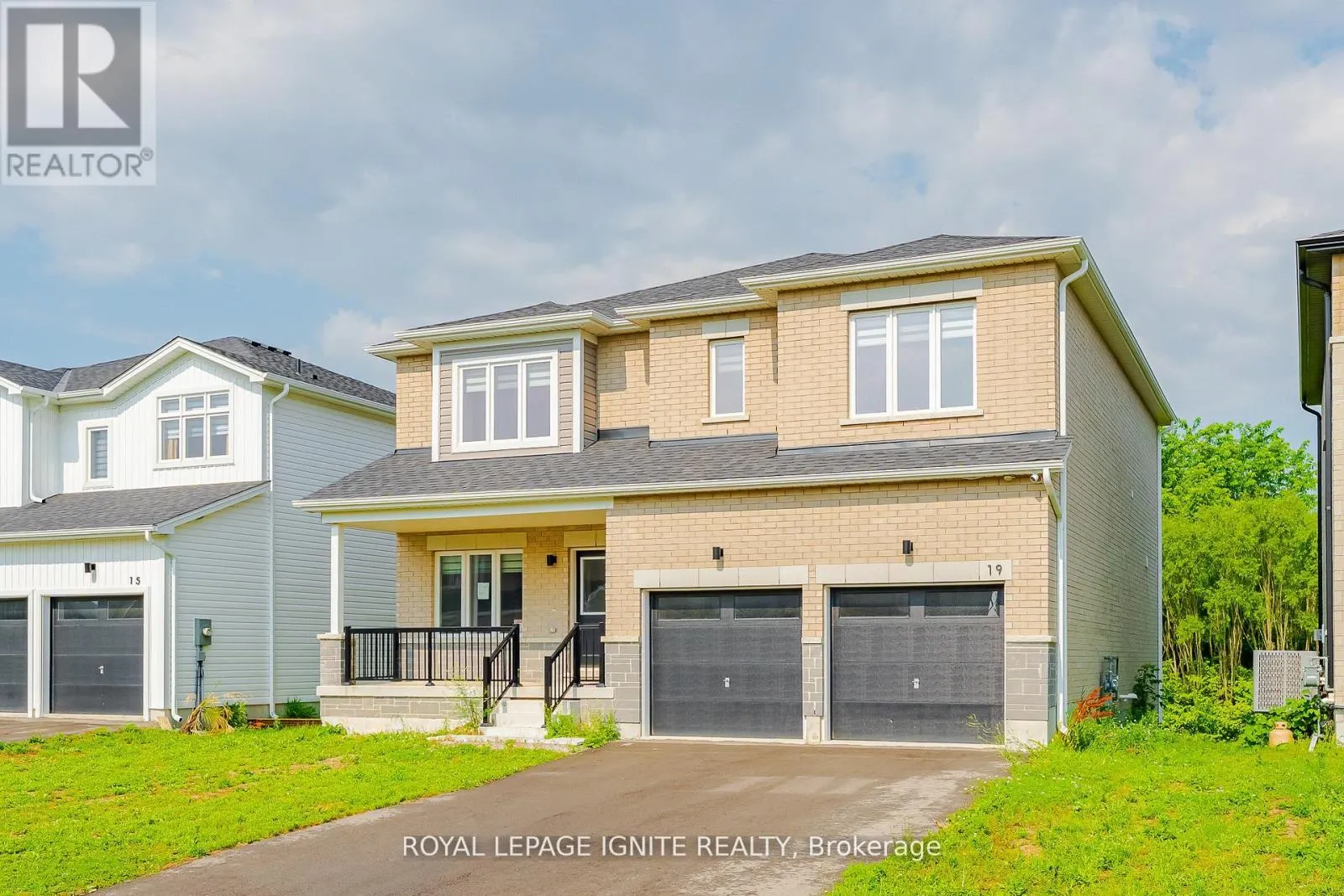 19 BUTTERNUT DRIVE