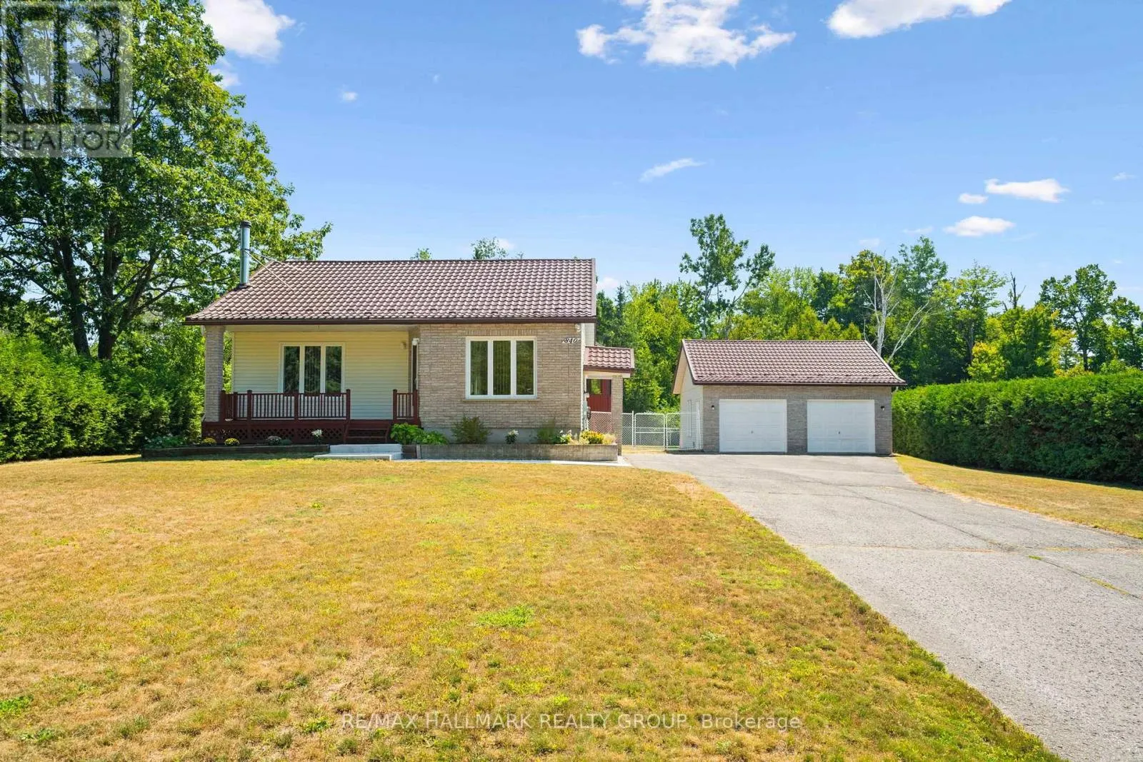 840 DU GOLF ROAD
