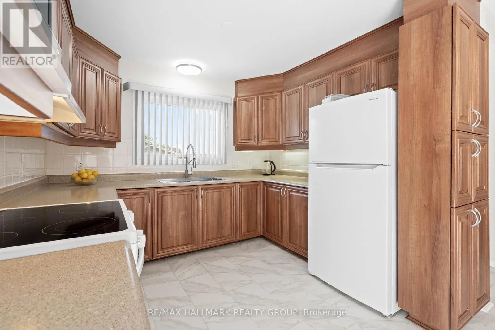 840 DU GOLF ROAD