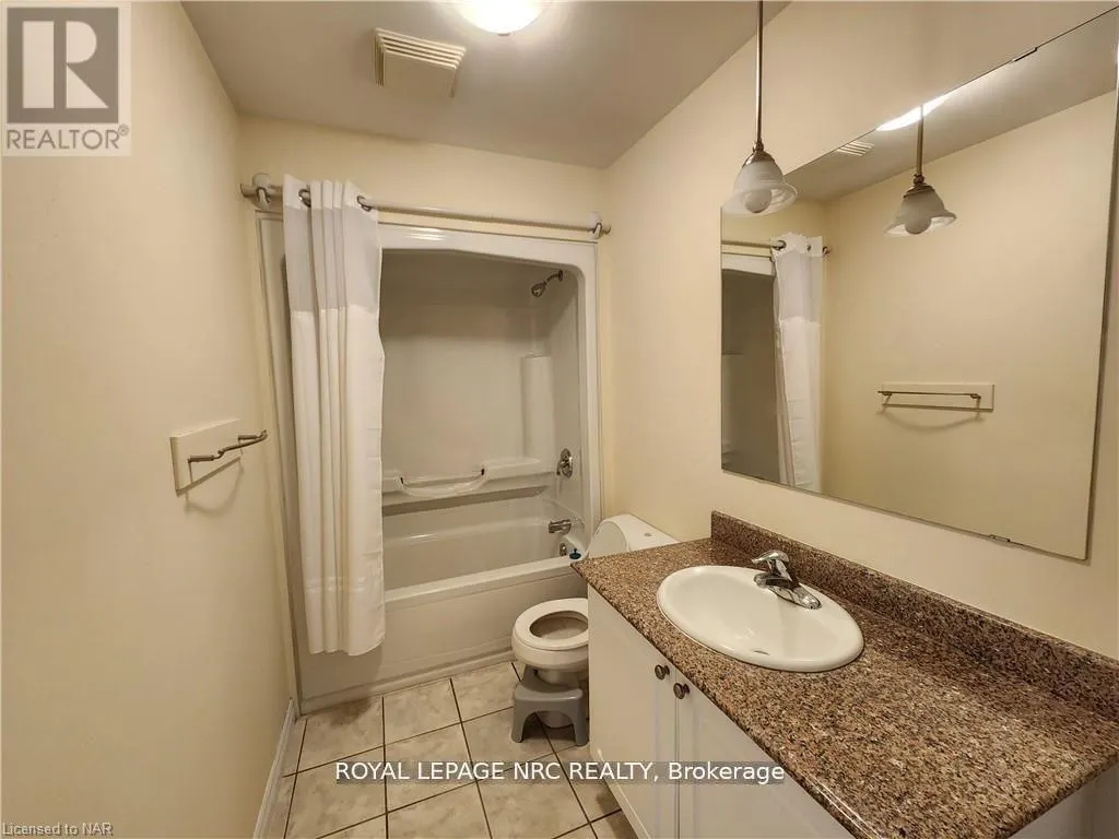 812 - 135 JAMES STREET S, #812