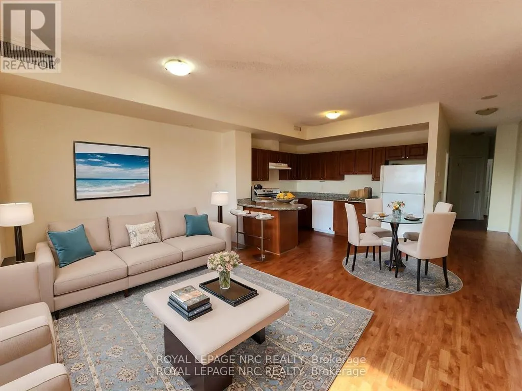 812 - 135 JAMES STREET S, #812