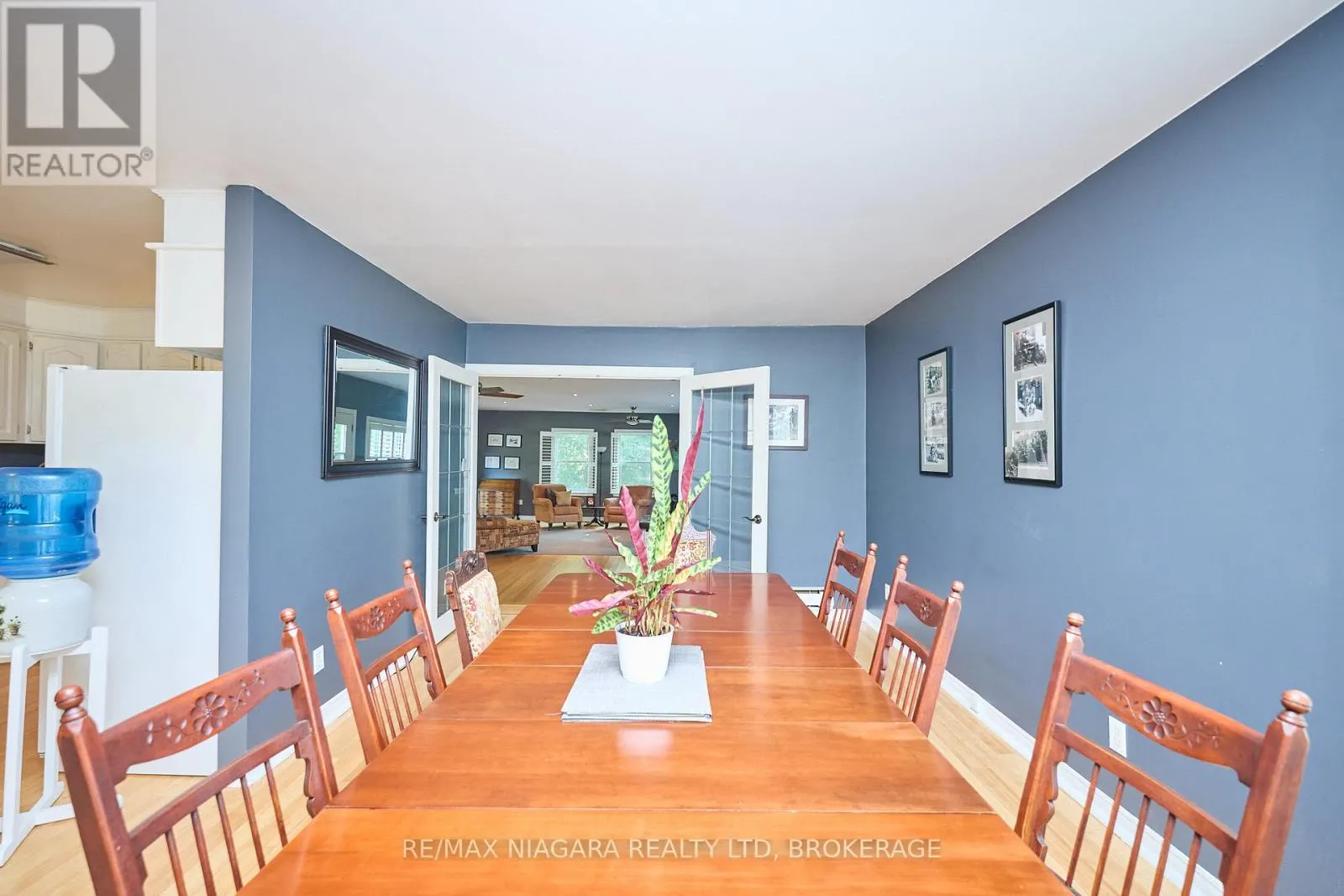 464 GLORIA ROAD