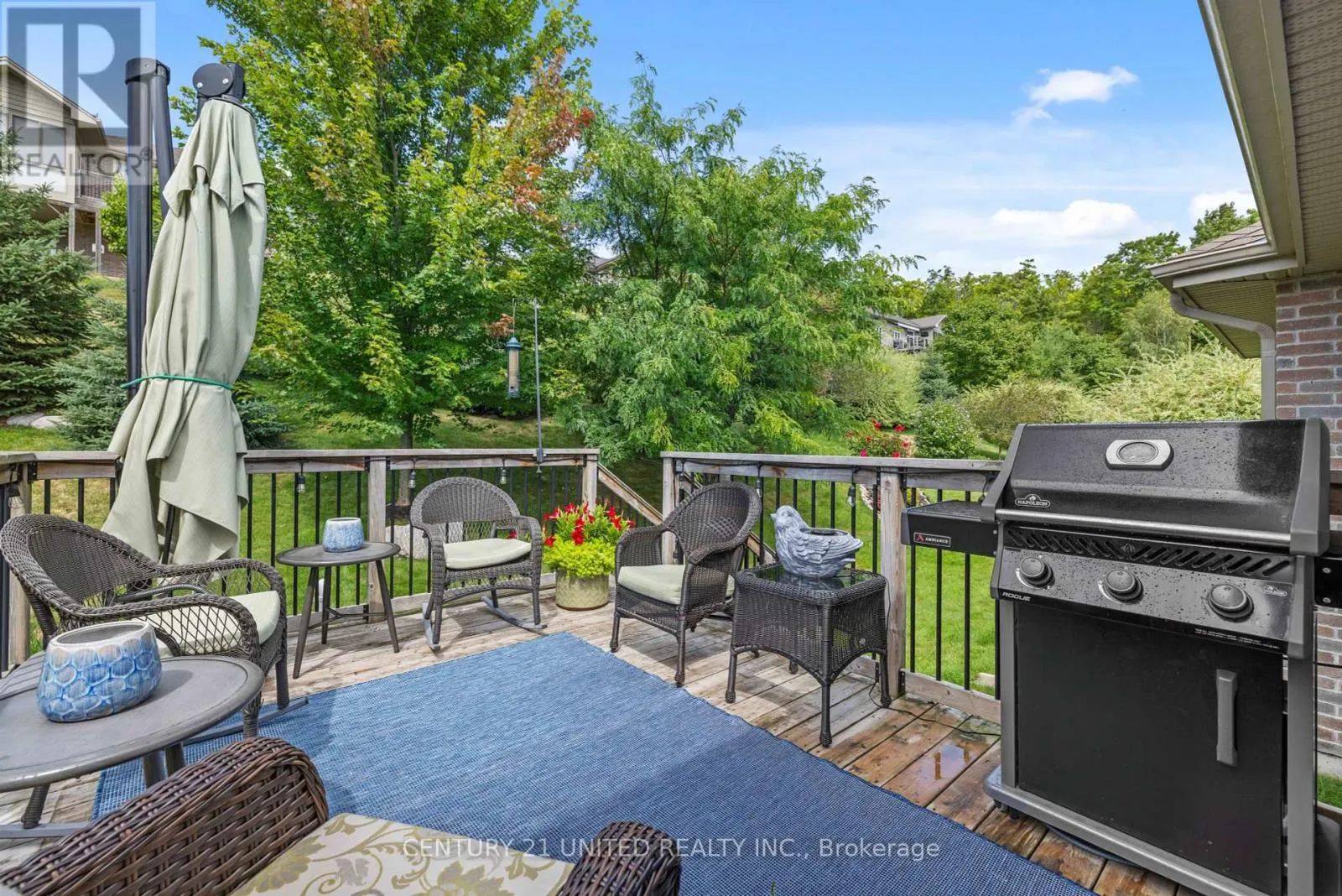 160 - 301 CARNEGIE AVENUE, #160