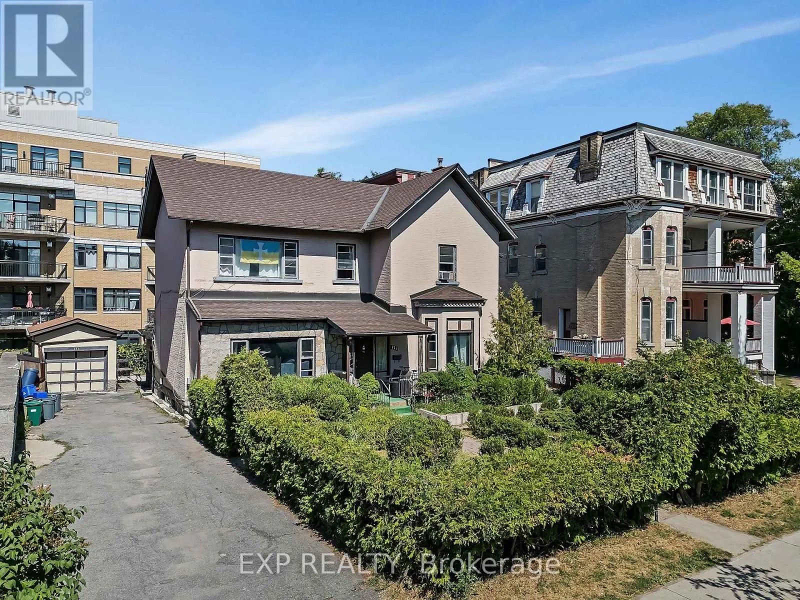 171 DALY AVENUE