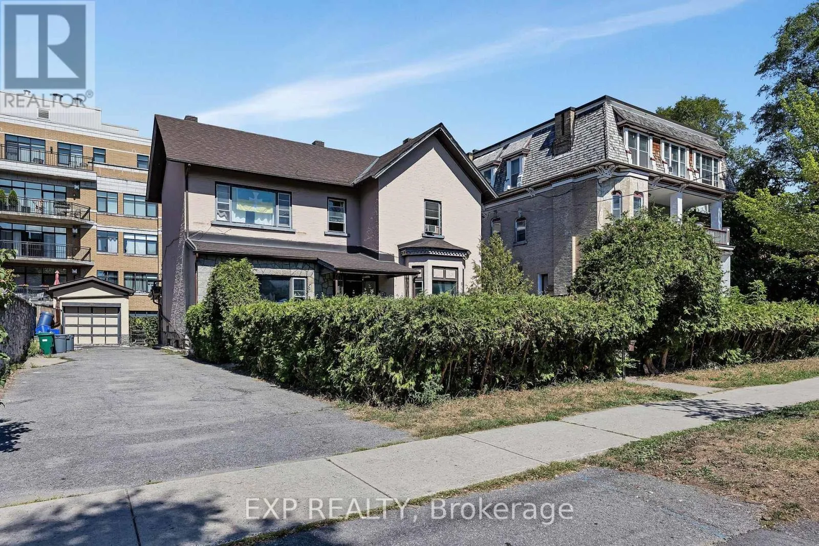 171 DALY AVENUE