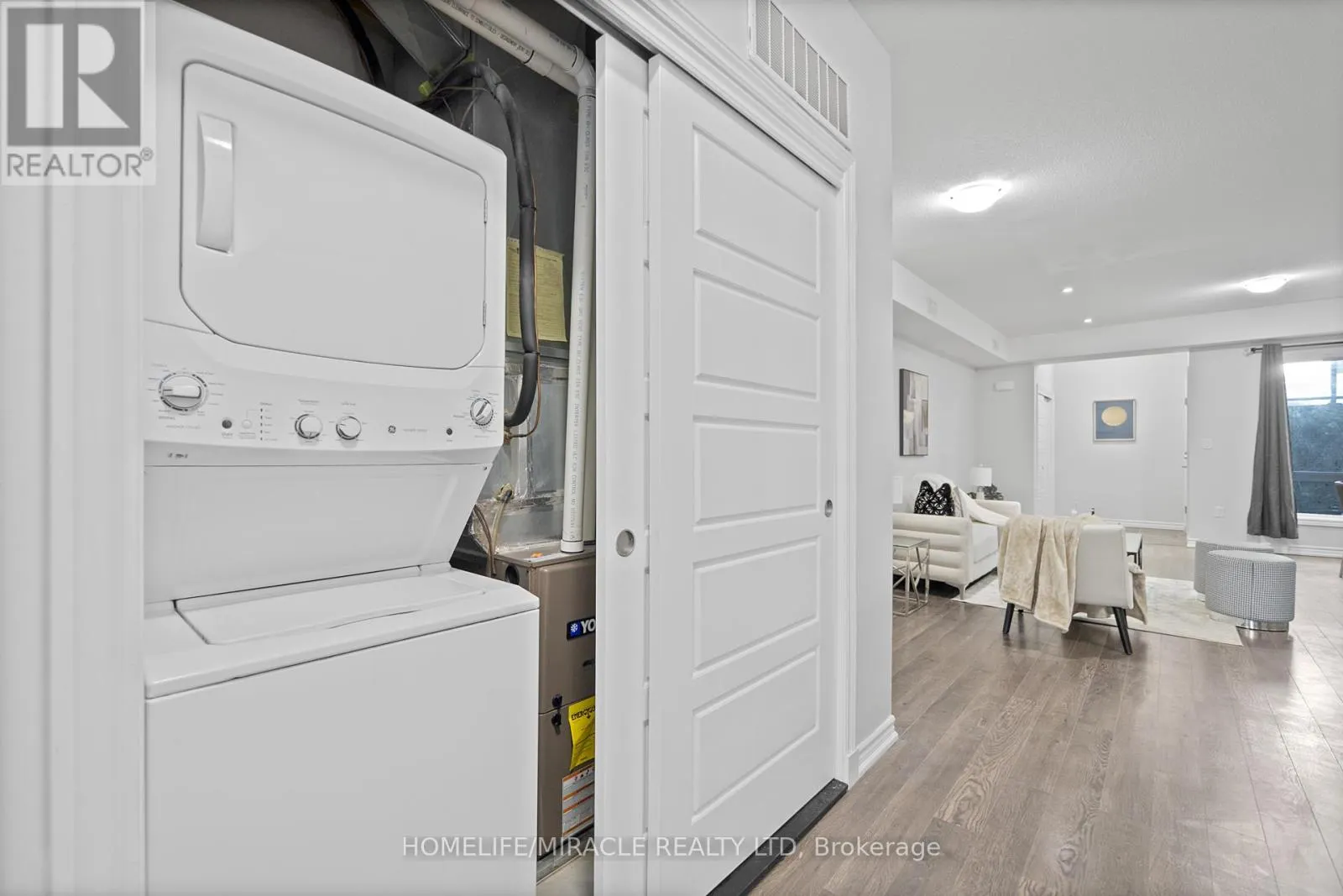 5B - 1430 HIGHLAND ROAD W
