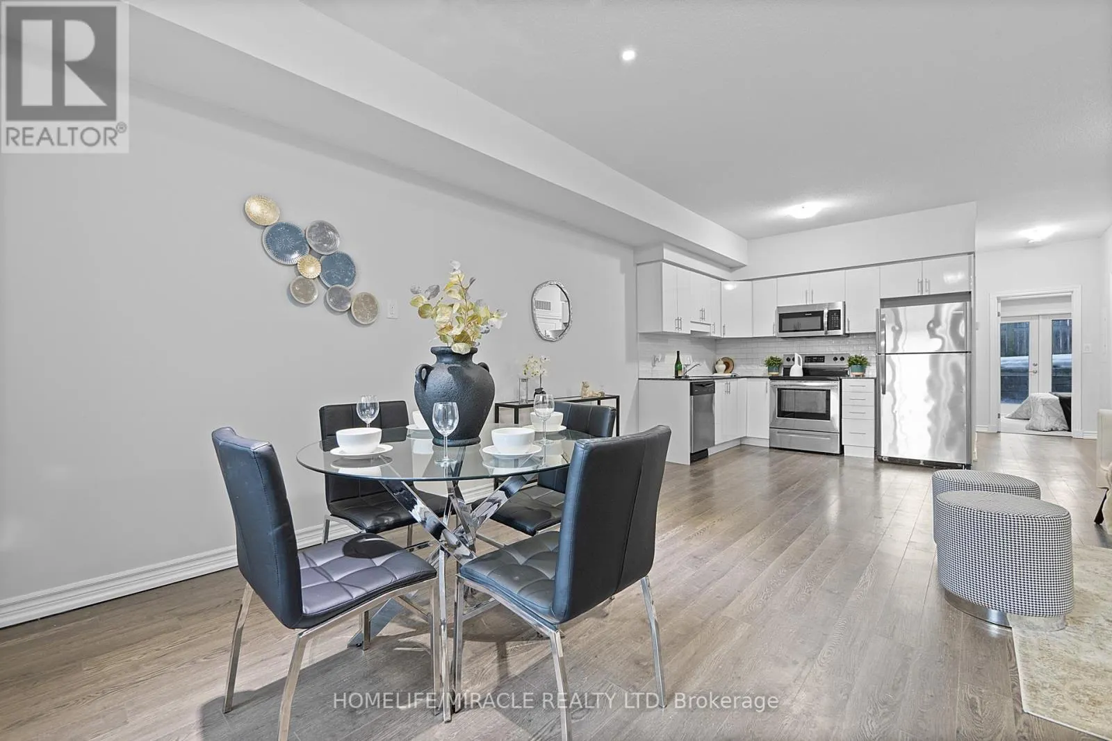 5B - 1430 HIGHLAND ROAD W