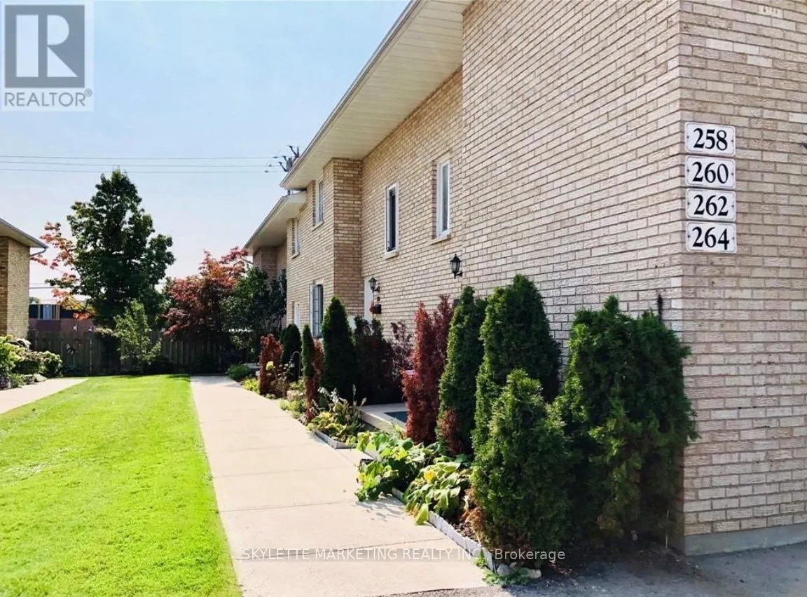 264 HOMESTEAD CRESCENT