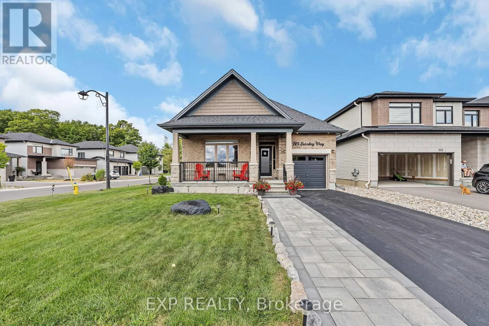 201 OSTERLEY WAY