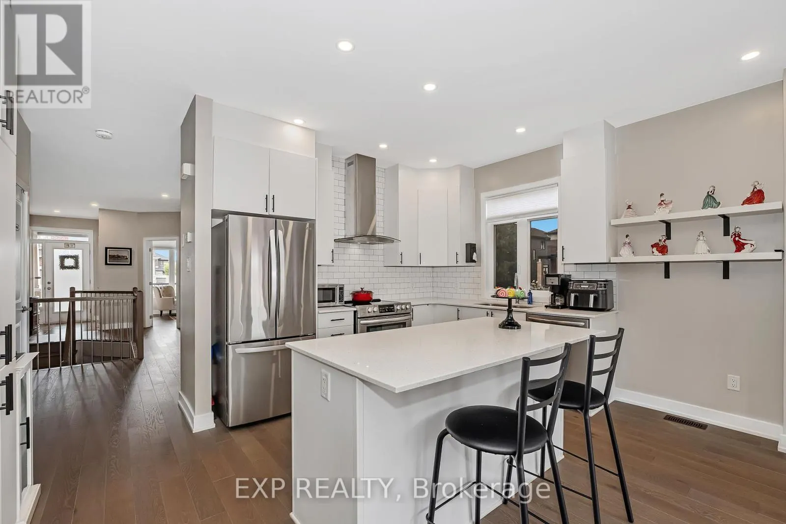 201 OSTERLEY WAY