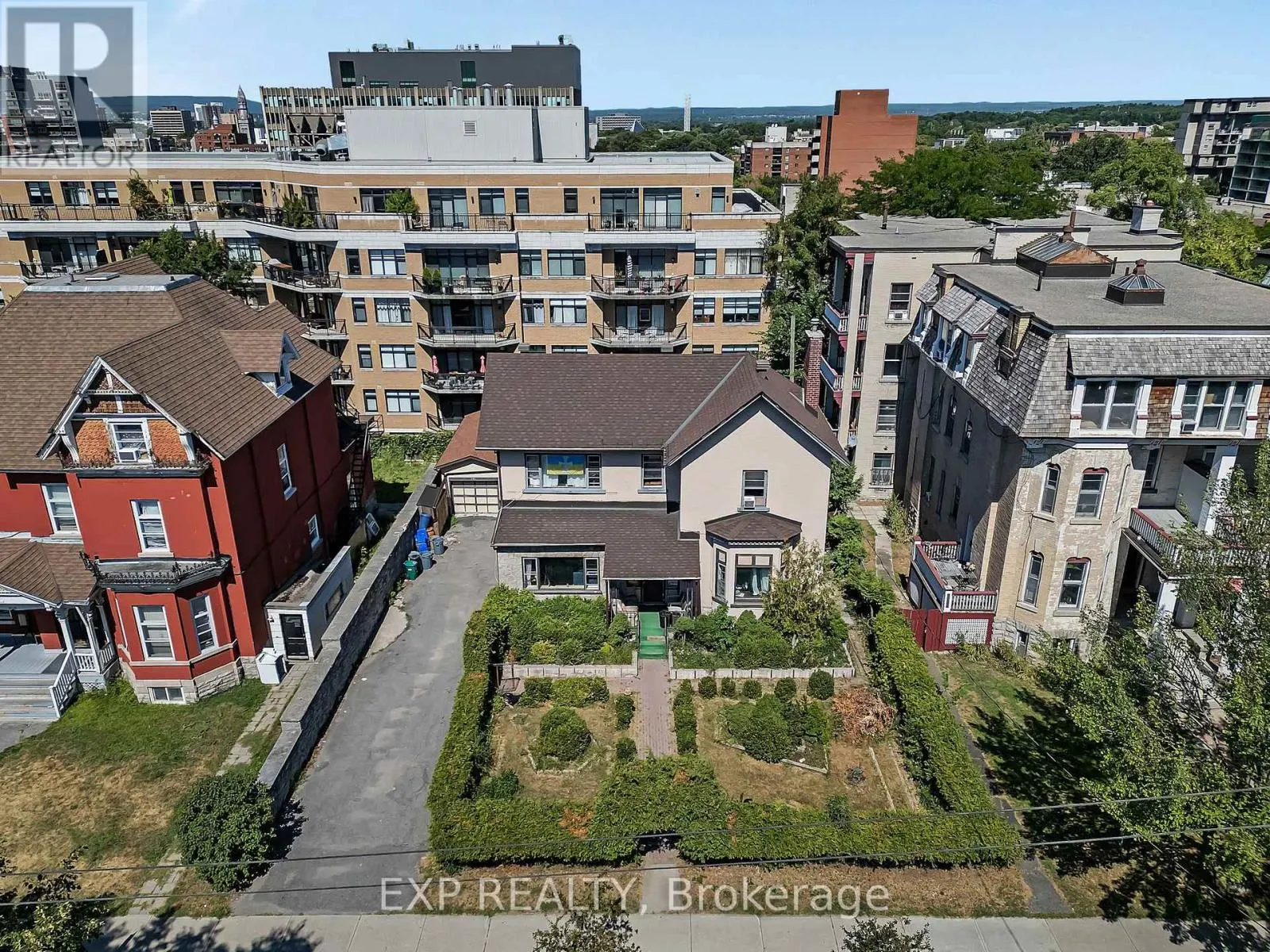 171 DALY AVENUE