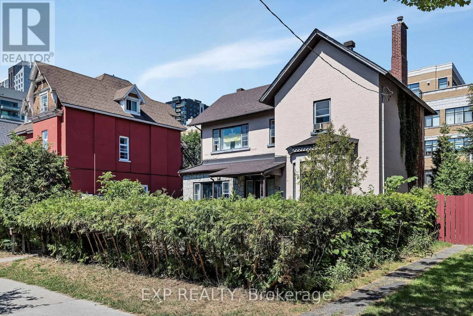 171 DALY AVENUE