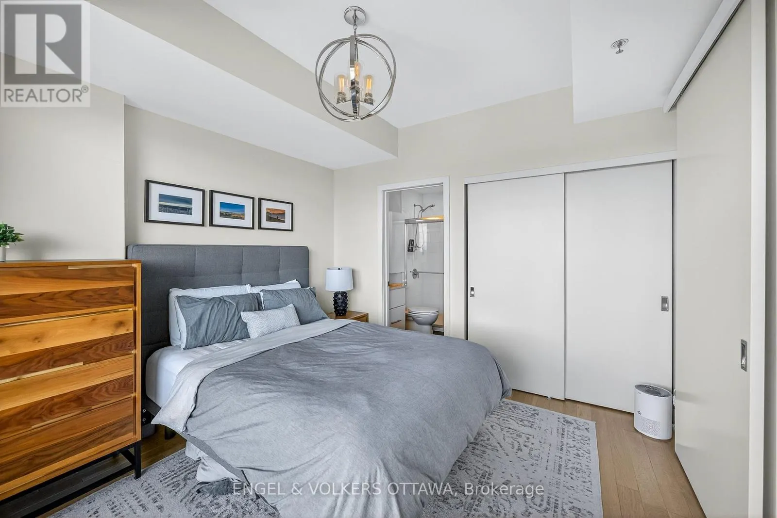 613 - 88 RICHMOND ROAD