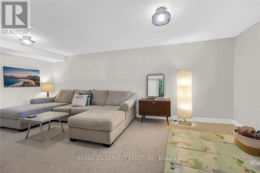 158 WENDOVER DRIVE