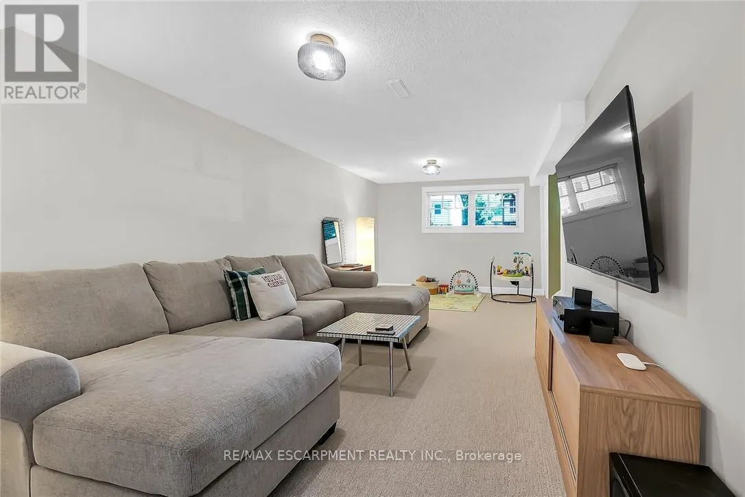 158 WENDOVER DRIVE
