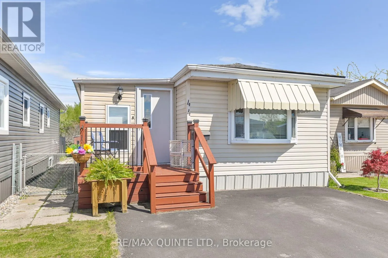 44 - 311 DUNDAS STREET, #44