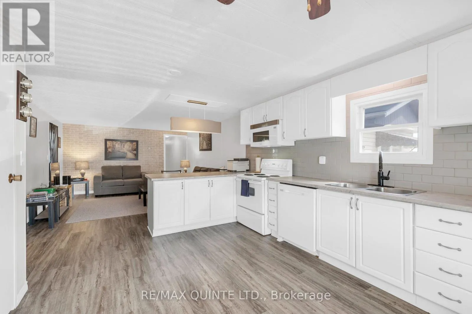 44 - 311 DUNDAS STREET, #44