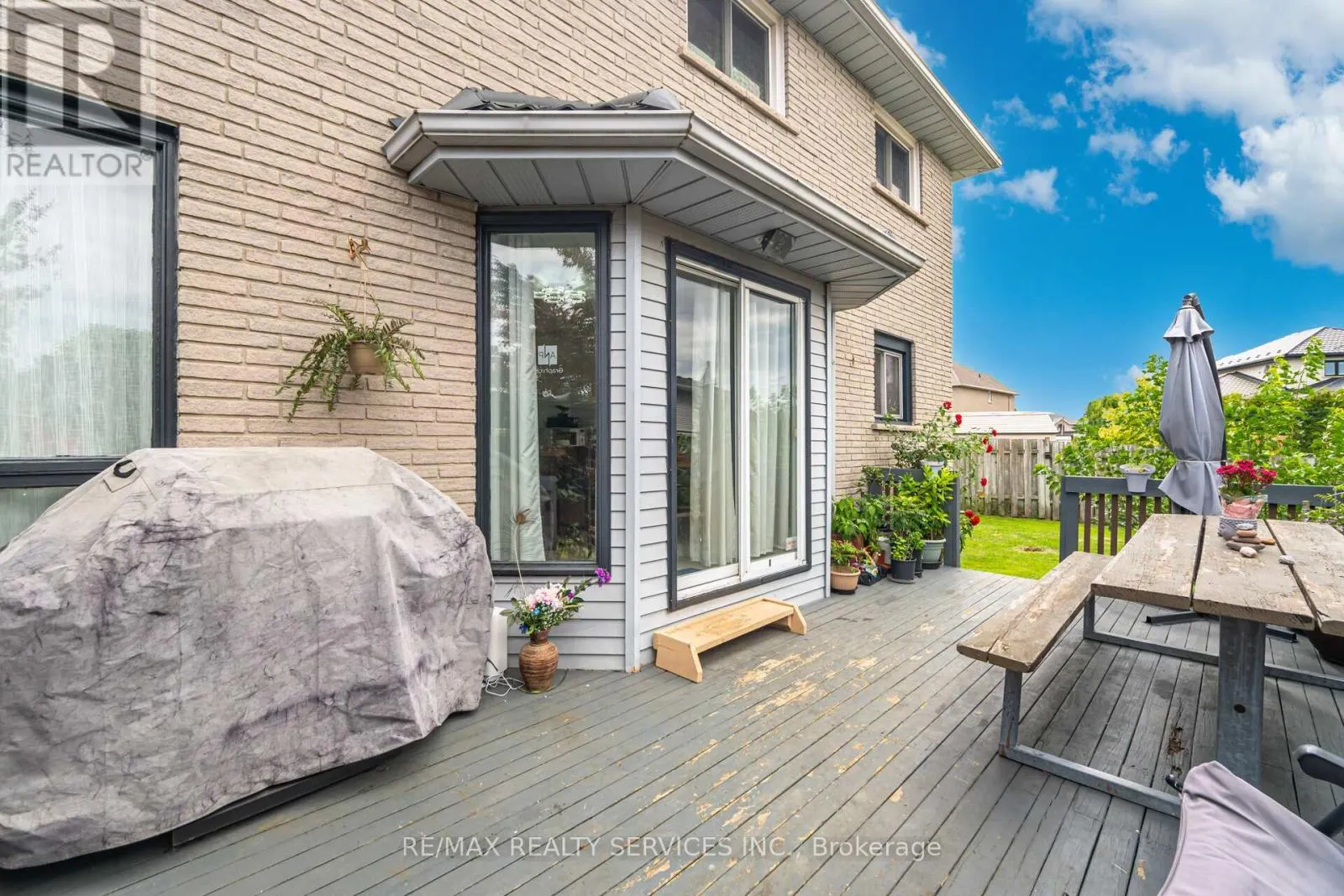2 MORNINGSTAR COURT