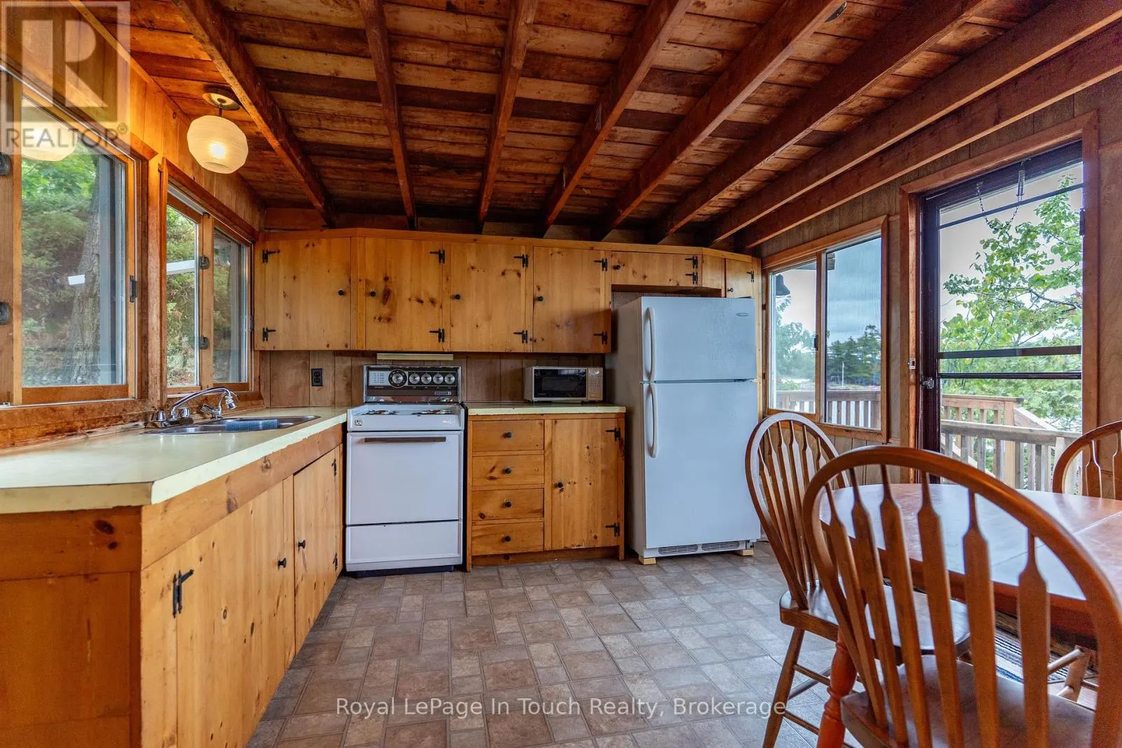13182 GEORGIAN BAY SHORE