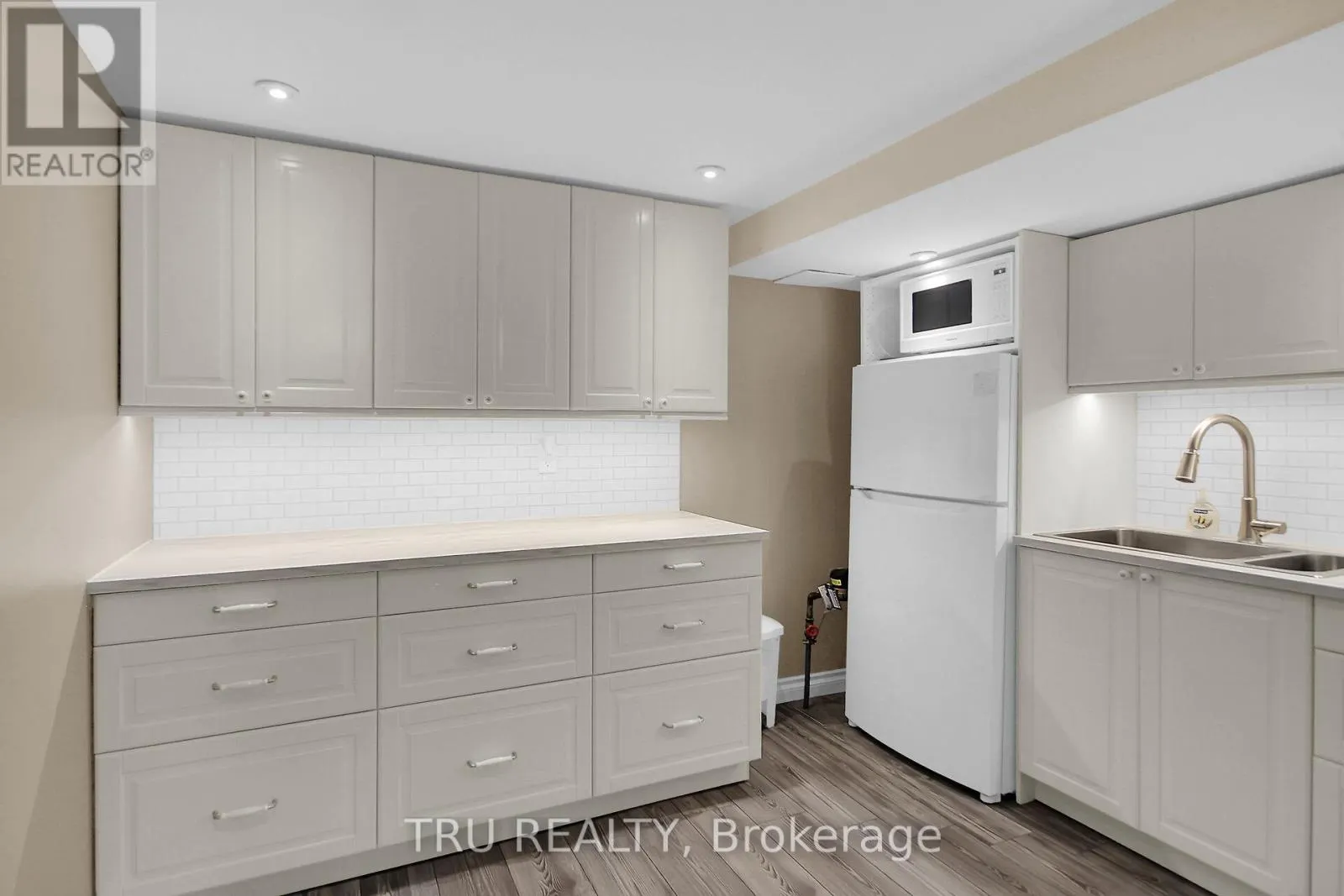 132 ROTHESAY DRIVE