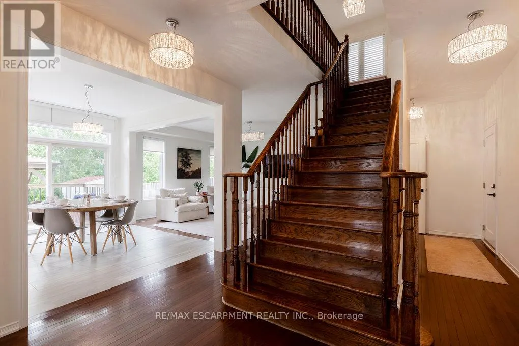 44 FOWLER DRIVE