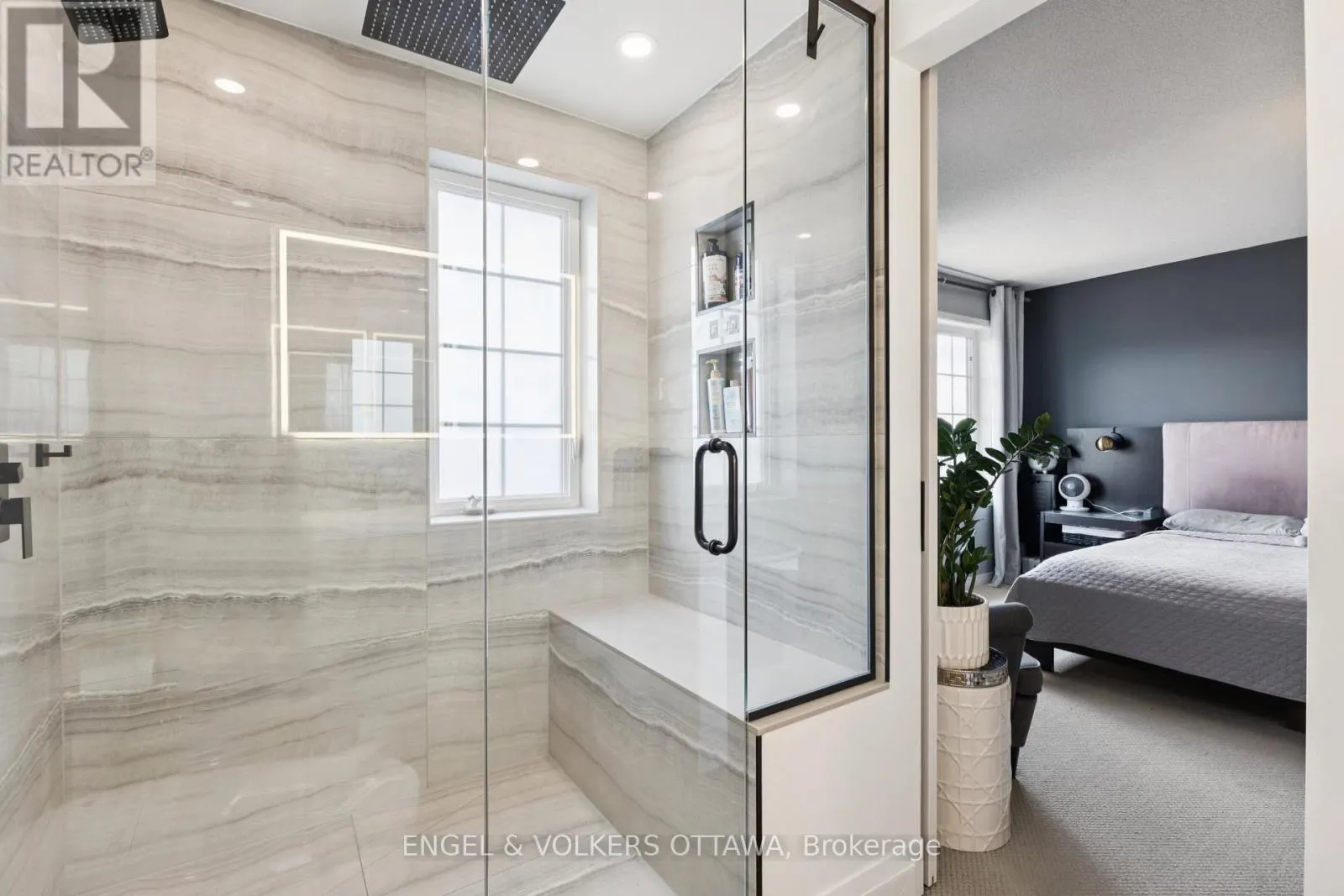 247 ROLLING MEADOW CRESCENT