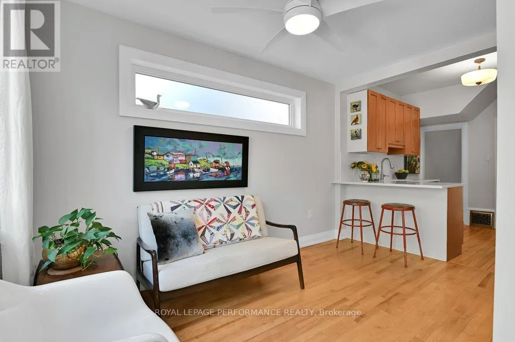 59 GLENDALE AVENUE