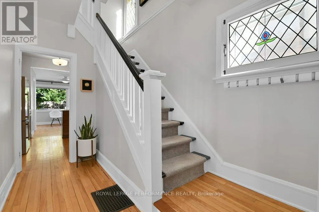 59 GLENDALE AVENUE