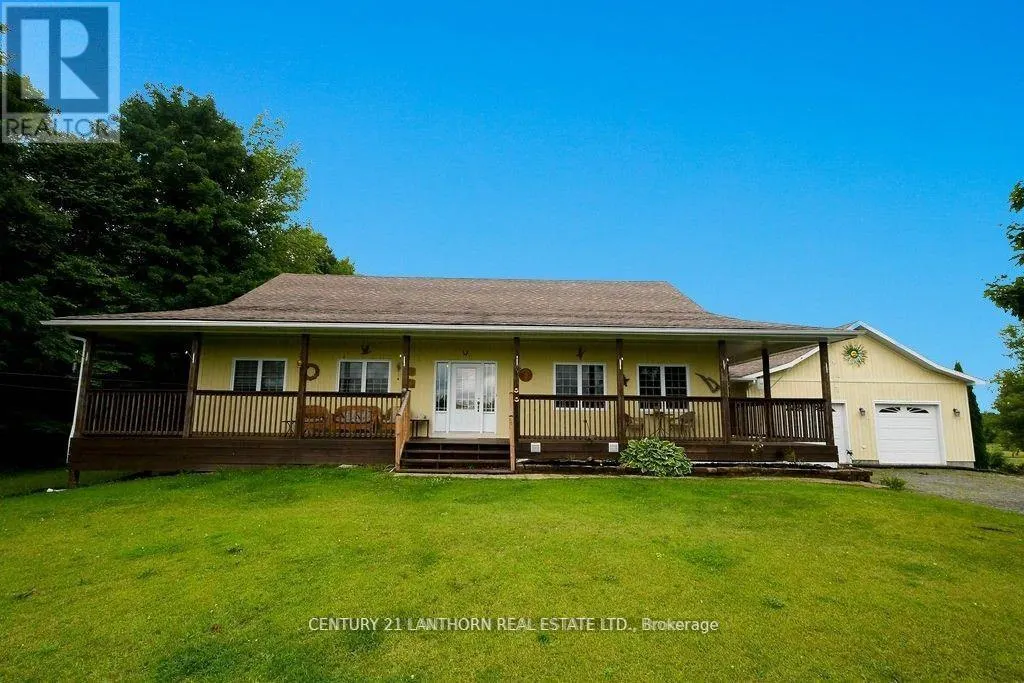 82 LIVINGWOOD CRESCENT