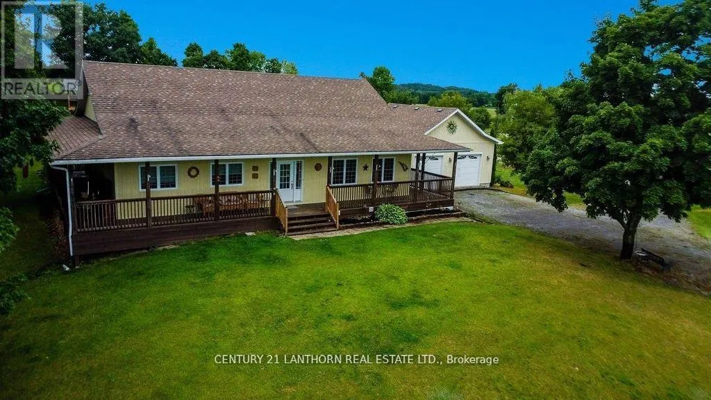 82 LIVINGWOOD CRESCENT
