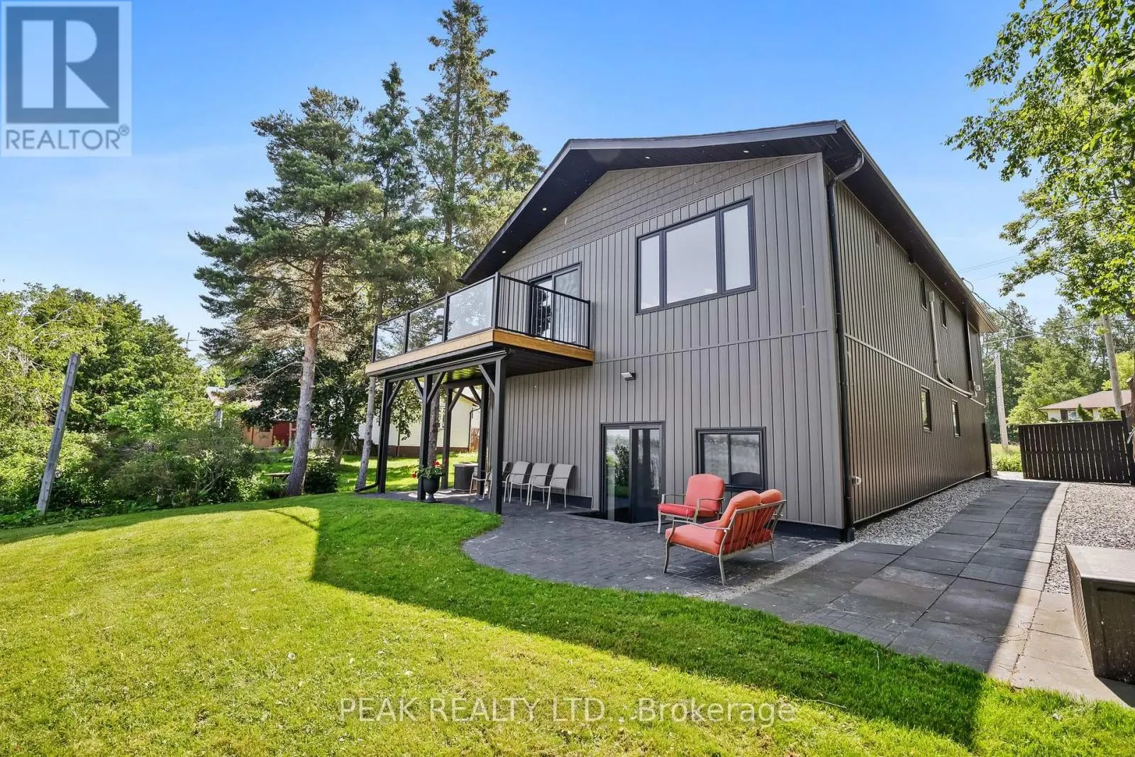 5 MCGILL DRIVE
