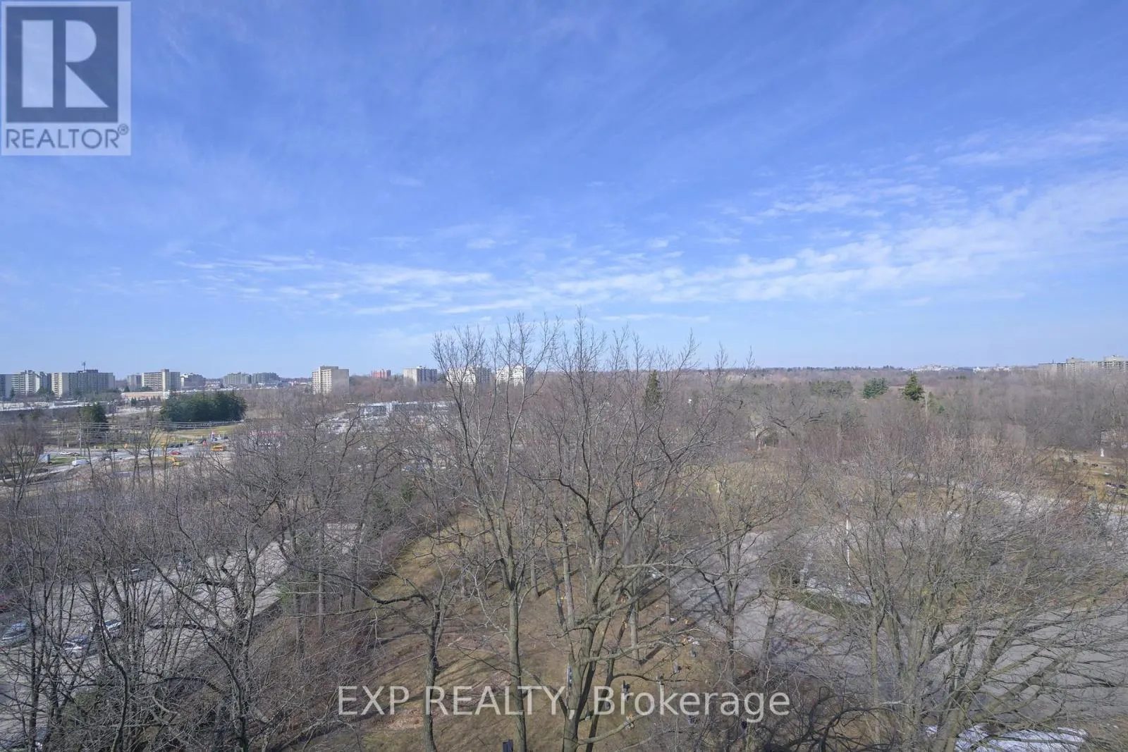 910 - 570 PROUDFOOT LANE, #910