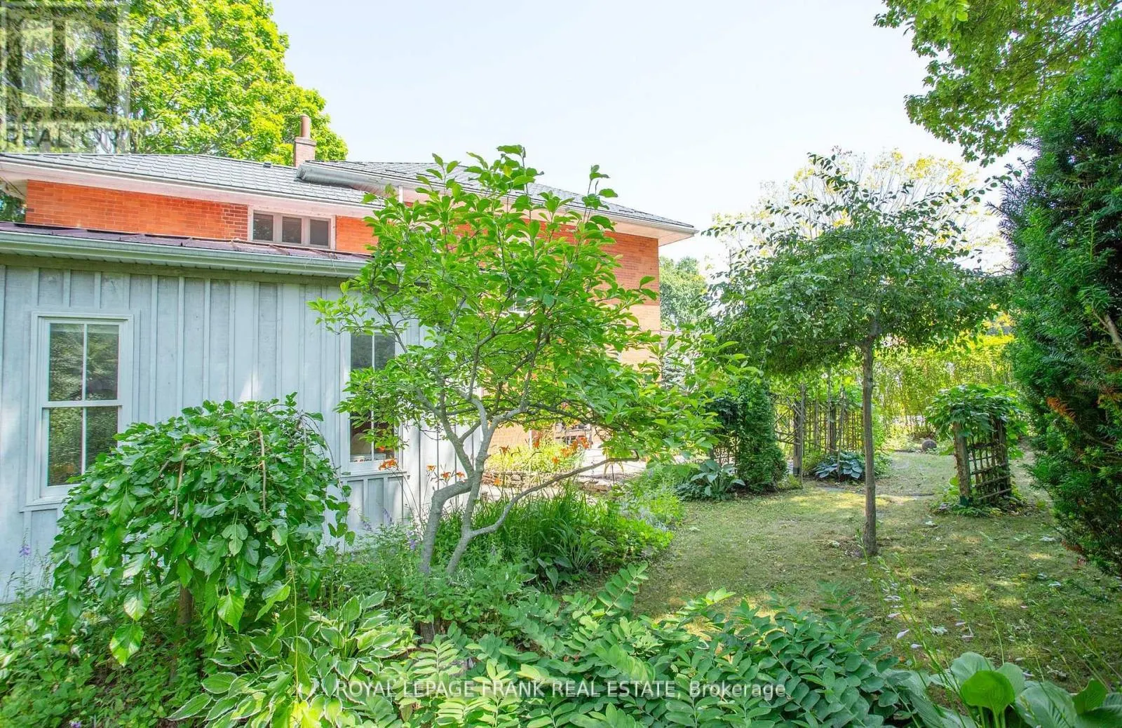 6 SHERBOURNE STREET