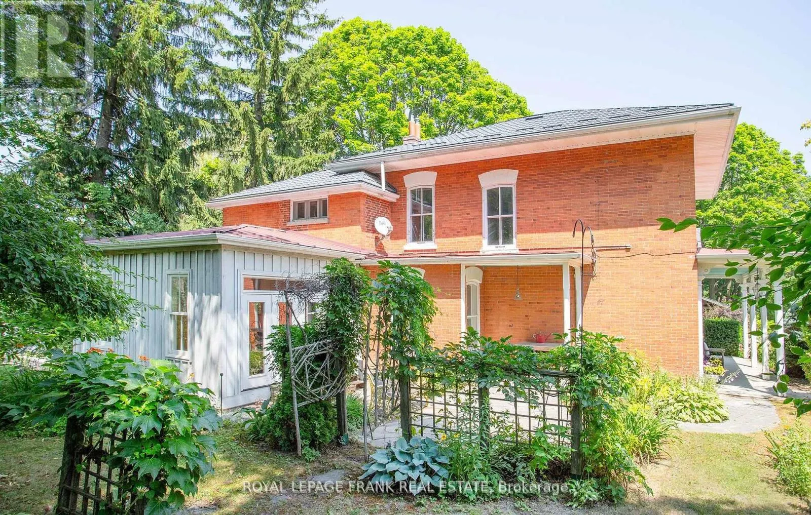 6 SHERBOURNE STREET