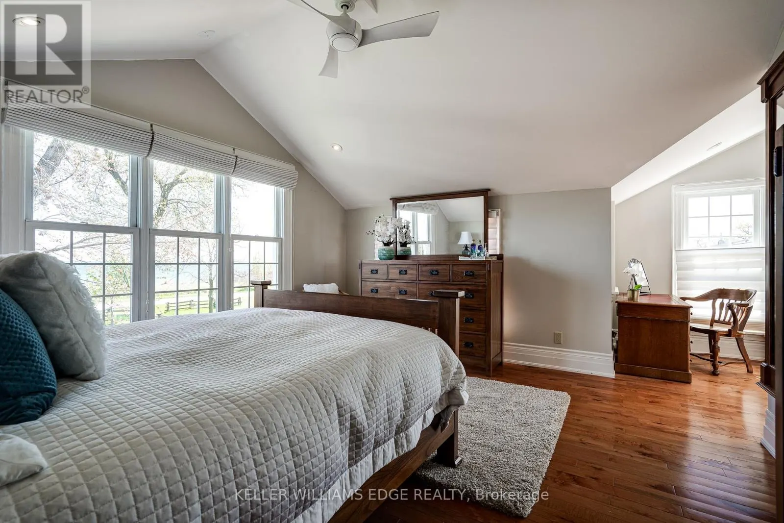 849 BEACH BOULEVARD