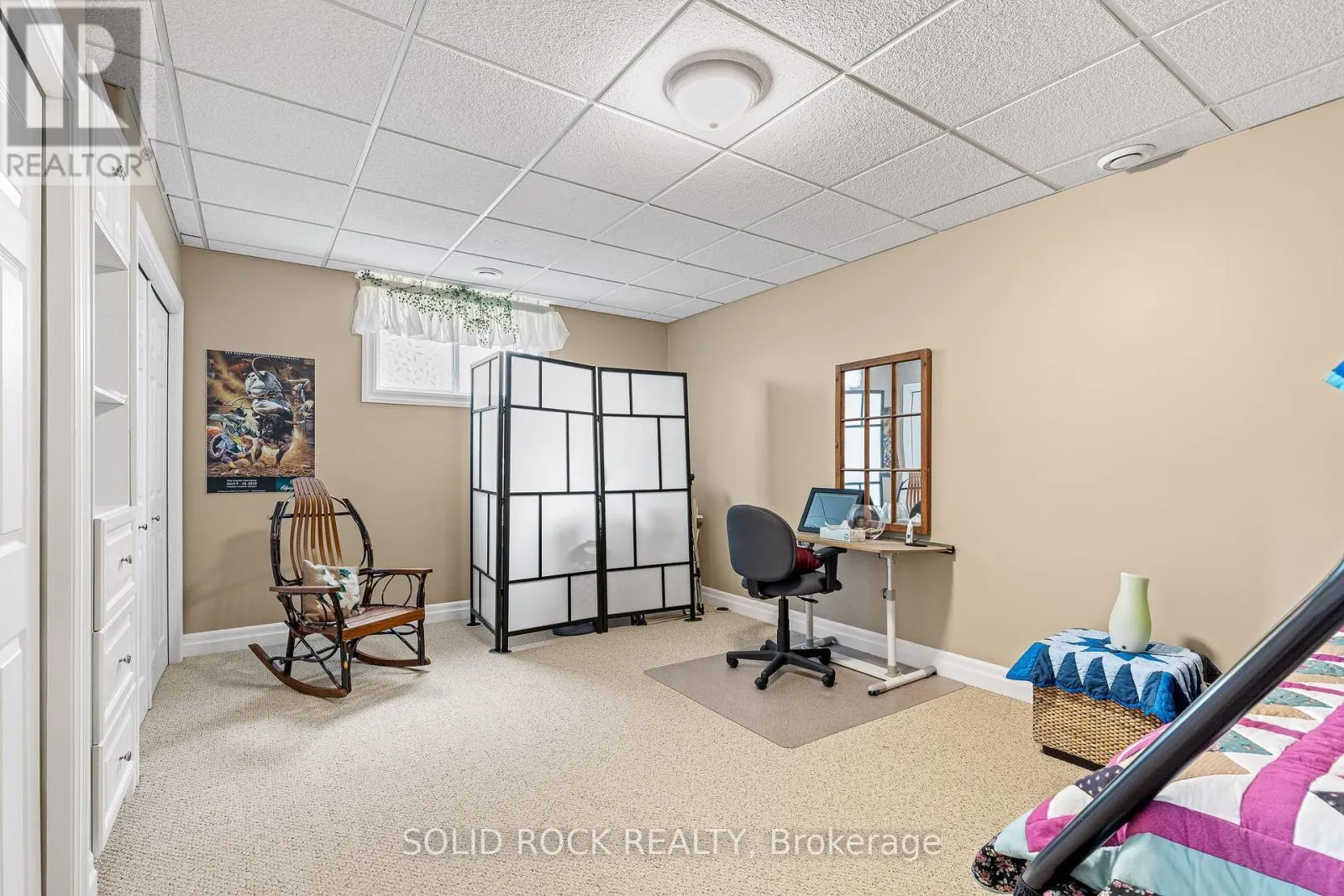 1021 CRESTWOOD DRIVE