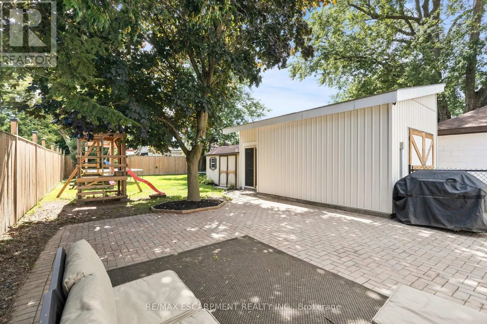 206 NIAGARA FALLS ROAD