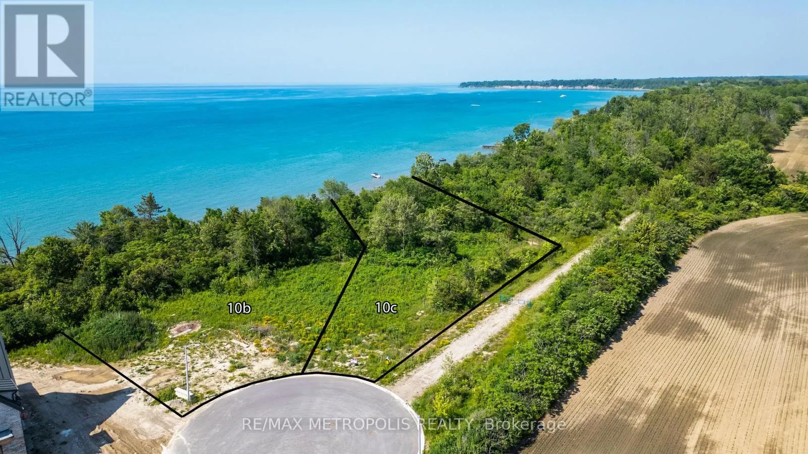 7077 BLUE COAST HEIGHTS
