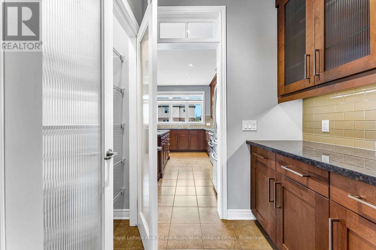 17 TRAILWOOD DRIVE